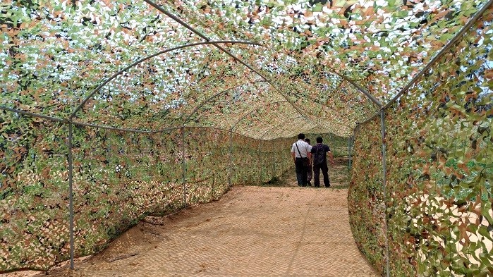 The Kinmen National Park Headquarters installed camouflaged bird watching tunnels at the Youth Farm