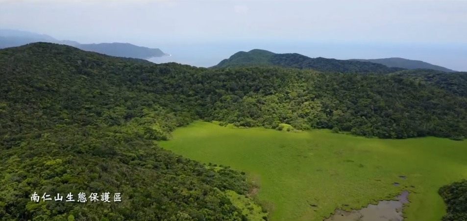 南仁山是臺灣最具熱帶季風雨林特色的低海拔闊葉林，超過1,200種的植物王國，建構了南臺灣的綠色基因庫(墾丁國家公園管理處提供)